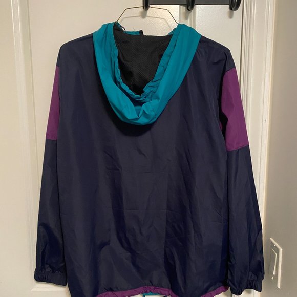 KOLBY Water Resistant Windsheeter - Picture 2 of 2